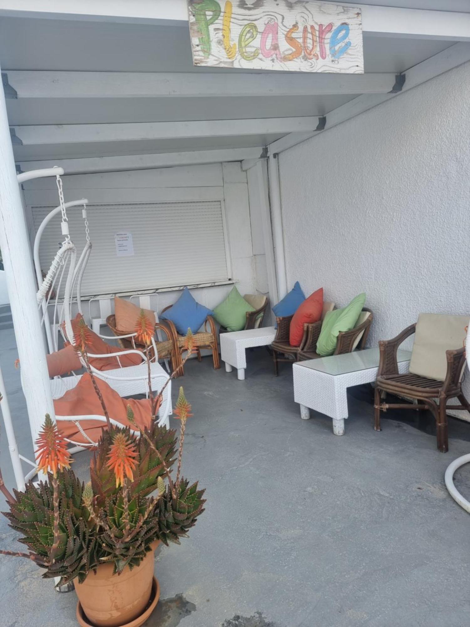 Pleasure Black Beach Perissa  Ngoại thất bức ảnh