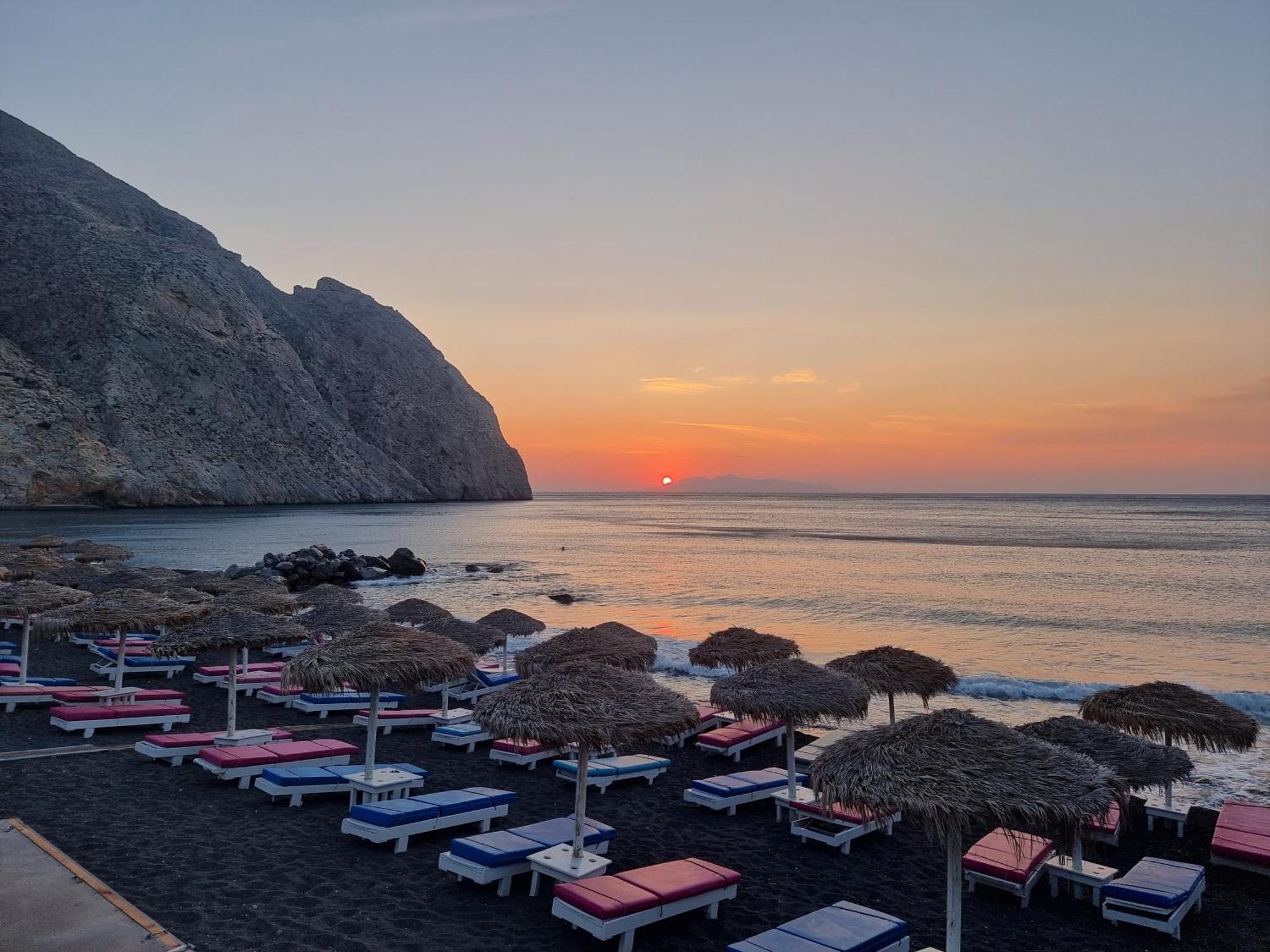 Pleasure Black Beach Perissa  Ngoại thất bức ảnh